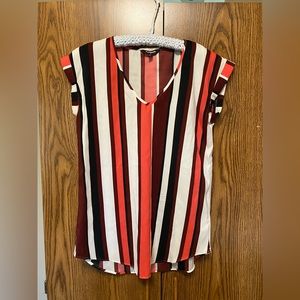 Express  Women’s Short Sleeve Shirt Size XS Coral, Burgundy, Black, and White